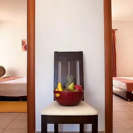 Blue Sky Ξενοδοχείο με διαμερίσματα Λίνδος