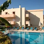 Blue Sky Lejlighedshotel 4*