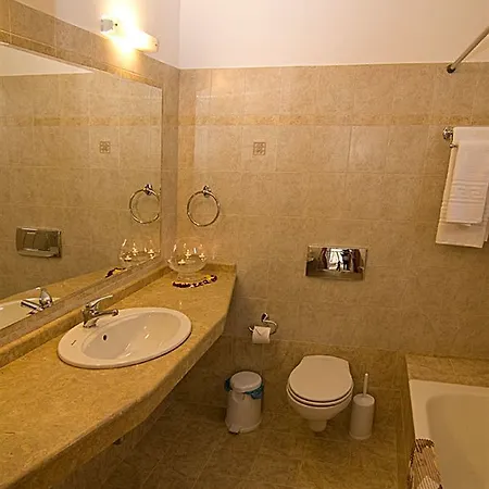 Hotel de apartamente Blue Sky 4*