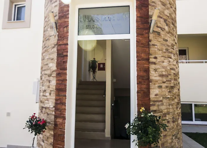 Blue Sky Apart Otel Líndos