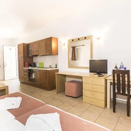 Apartahotel Blue Sky Líndos