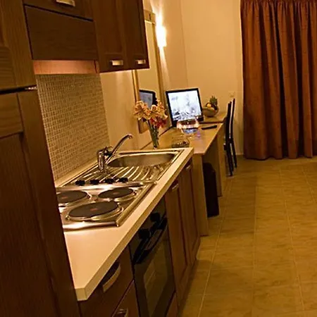 Blue Sky Apartahotel Líndos